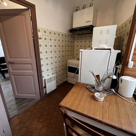 라루브불 Le Nid Douillet Rustique Linge Fourni 아파트 외부 사진