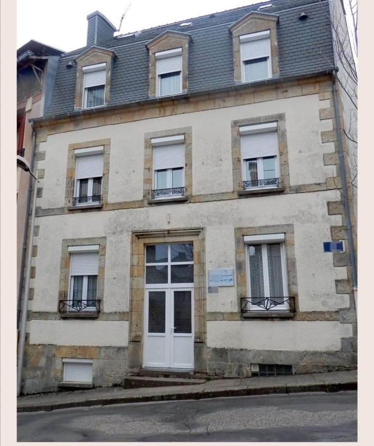 라루브불 Le Nid Douillet Rustique Linge Fourni 아파트 외부 사진